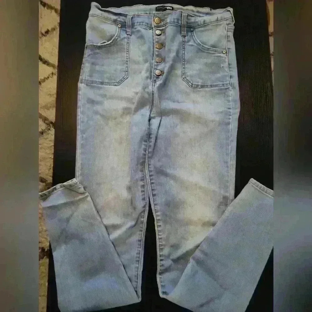 Fashion nova jeans size 13/31 #211